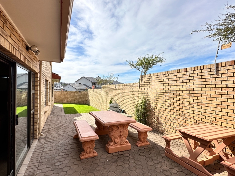 4 Bedroom Property for Sale in Diaz Beach Western Cape